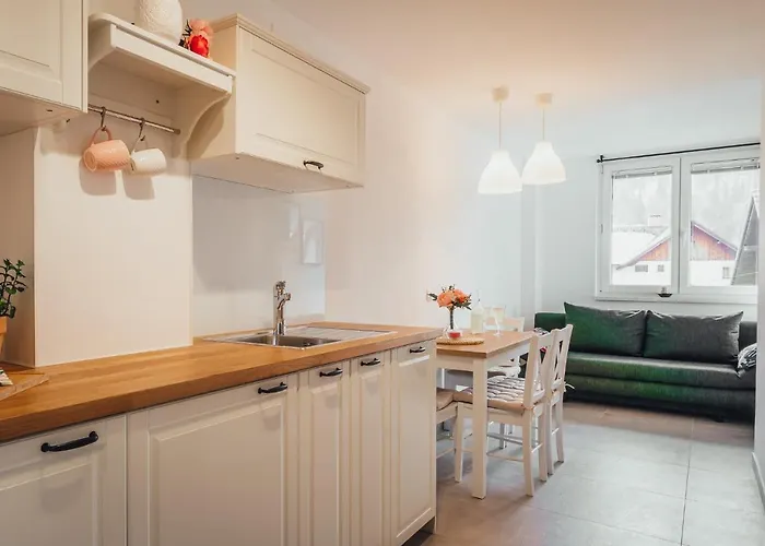 Via Mons شقة كْرانْيِسكا غورا